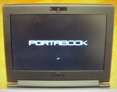 ポータブックの起動画面。画面にはPORTABOOKと表記