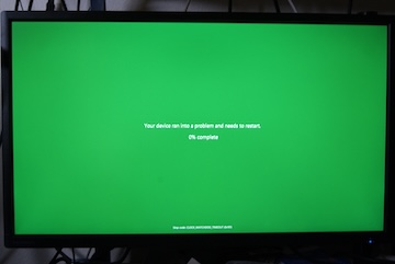 CLOCK WATCHDOG TIMEOUTが表示された様子